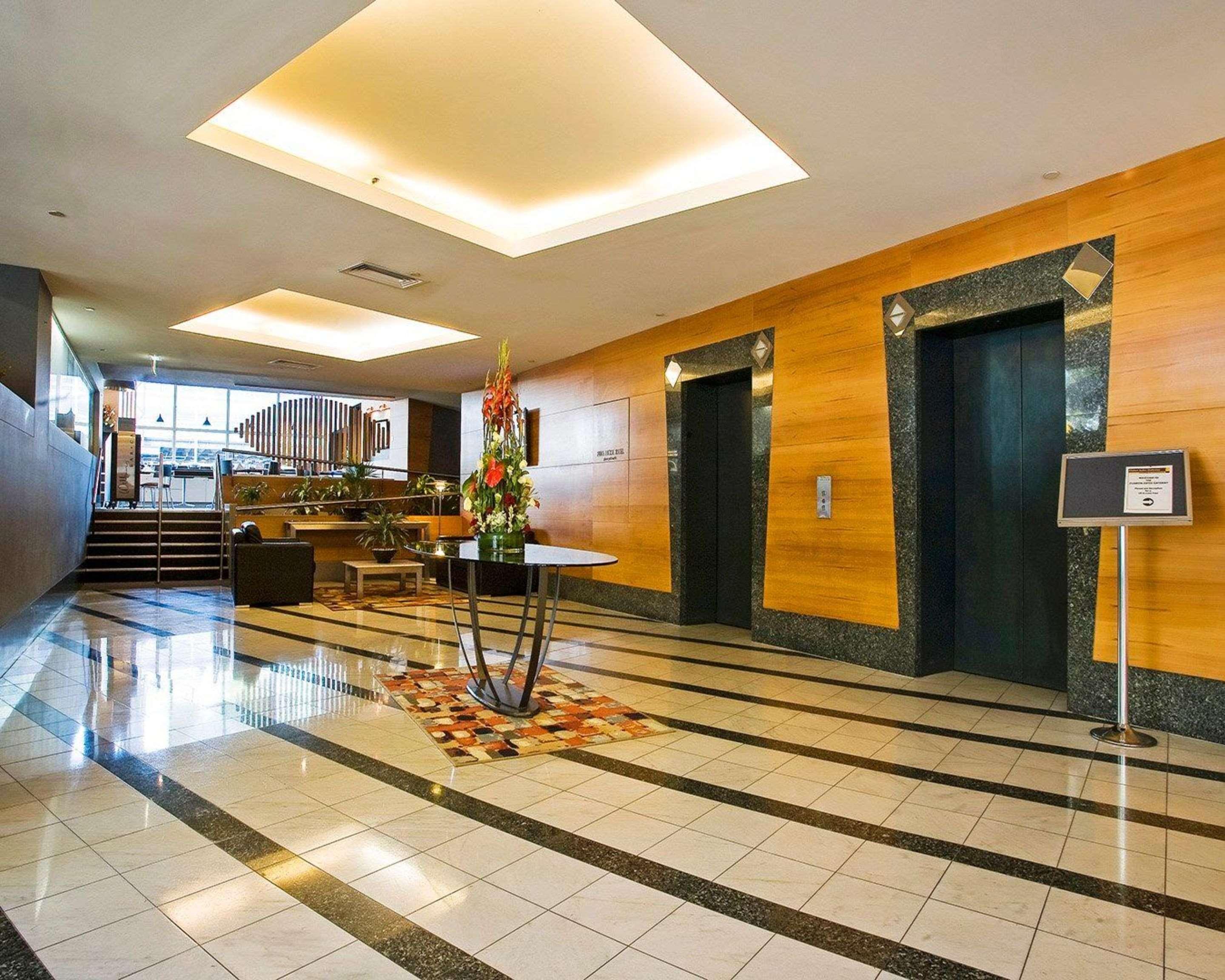 Clarion Suites Gateway Ville de Ville de Melbourne Extérieur photo
